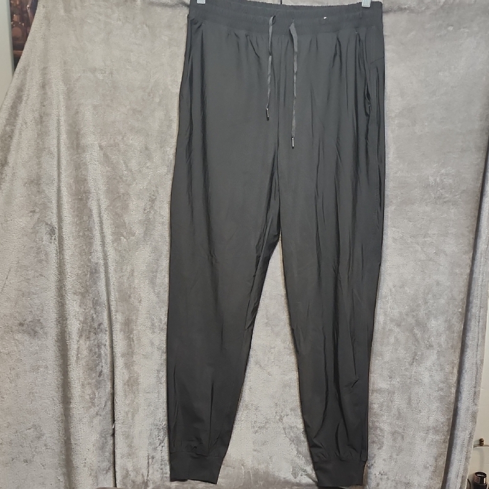 Black Elastic Waist Joggers with Tapered Ankles